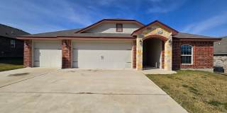 NEW IN MANAGEMENT - AVAILABLE NOW! Gallery 1