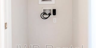 8813 Cocoa Ave Gallery 11