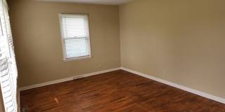 Bungalow Style w/  " Lots of New " Gallery 6