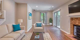 225 Twin Oaks Place Gallery 9