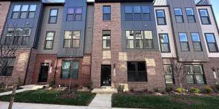 2453 LIBERTY Loop Gallery 1