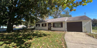 Pet Friendly 3 Bedroom 2 Bath Gallery 1