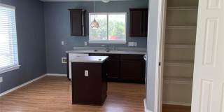 Great well-kept home in South Creek! Great well-kept home in South Creek! Gallery 3