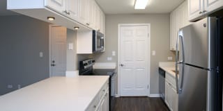 The Pointe Gallery 19