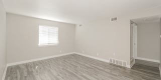 Hunter's Glen Apartments Gallery 13