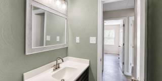 Renovated Townhome in Chesapeake Gallery 22