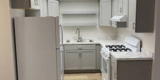 5654 Independence Ave Gallery 1