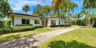 4020 Riviera Dr Gallery 1