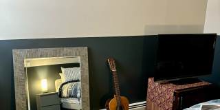 98 Van Buren Street Gallery 16