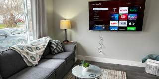 Fully Furnished rental with excellent central location in North cincinnati Suburbs Gallery 39