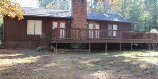 Lake Monticello 3bed/2Bath Rental Gallery 3