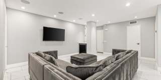 10747 Wilshire Blvd Gallery 8