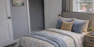 Updated 5 Bed, 2 Bath in Euclid Gallery 15