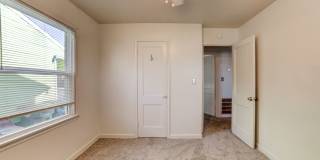 3 Bed | 1 Bath Gallery 18
