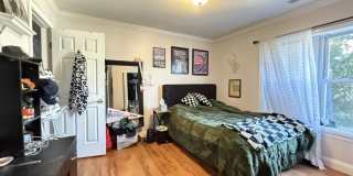 140 Newton St. Gallery 5