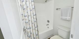 The Valencia Gallery 7