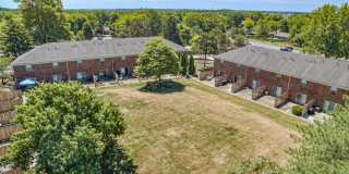 Greenwood Oaks Townhomes Gallery 20
