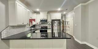 501 West Vance Street Gallery 7