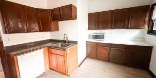 1703 Ridge Avenue Gallery 17