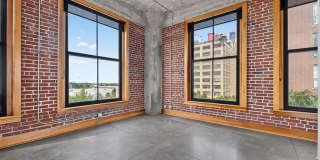 1601 Washington Avenue Gallery 15