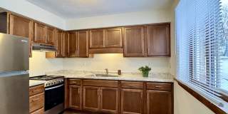 500 2nd St Gallery 1