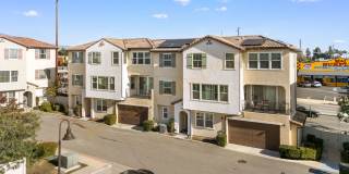 Welcome to luxury living in newly built townhome Gallery 1