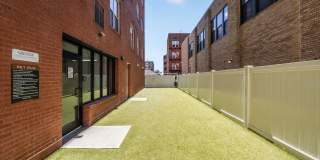 The Walcott Hackensack Gallery 32
