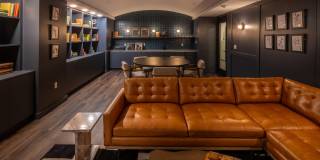 The Frankie Gallery 11