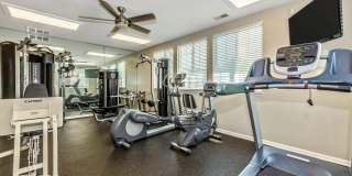 4960 CLARENDON Terrace Gallery 63