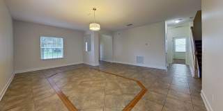 Room for Everyone in This Stunning 6-Bedroom Home! Gallery 3