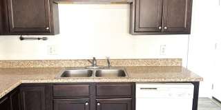 Spacious 4 Bed Home Near Bass Pro with Detached Garage  Fenced Yard Gallery 10