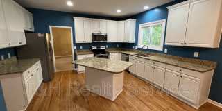 11451 Sutton Place Drive East Gallery 9