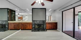 15217 W POND WOODS Drive Gallery 8