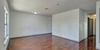 1346 Bayou Gallery 9