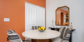 Warner West Apartments Gallery 5