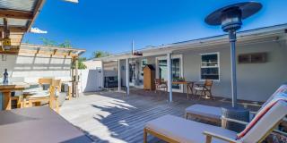 ***VACATION HOME AVAILABLE FROM MAY 15TH- OCTOBER 31ST*** MONTH TO MONTH Gallery 32