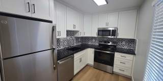 PARKWEST APARTMENTS PARKWEST APARTMENTS Gallery 1