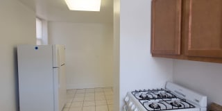 5120 S. Hyde Park Boulevard Gallery 20