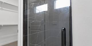 10928 Norwich Avenue Gallery 17