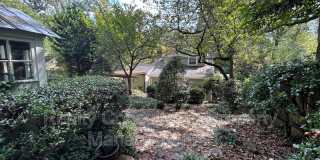 2461 Lyndhurst Avenue Gallery 58