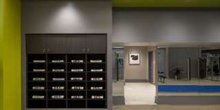 The Hue Midtown Gallery 23
