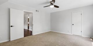 6844 N Ottawa Avenue Gallery 10