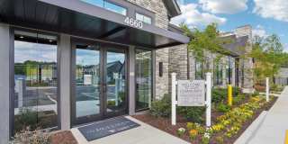 The Pullman Luxury Apartment Homes Gallery 21