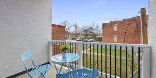 127 East 8th Avenue Gallery 12