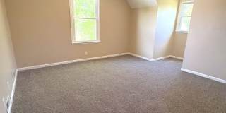 JUST REDUCED!!! Charming 3 Bedroom Home in the Heart of Clarksville - Now Available! Gallery 8