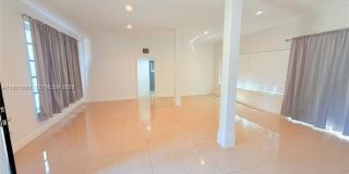 2300 SW 24th St MIAMI, FL 33145 Gallery 3