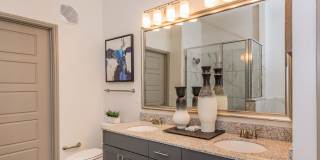 Jewel on Landmark Gallery 25