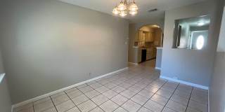 North Austin Home - Great Area and Ready NOW! Gallery 7