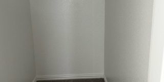 427 Alpha Gallery 19