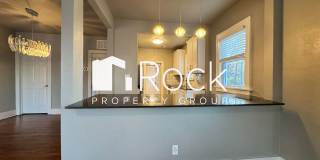 Must See 3 Bedroom/3 Bathroom Home near Edgemere Park Gallery 8